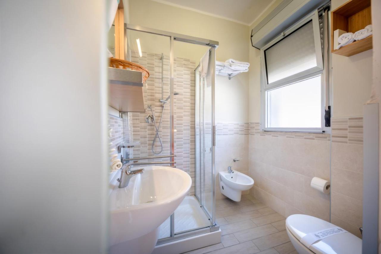 Hotel Firenze Caorle Dış mekan fotoğraf