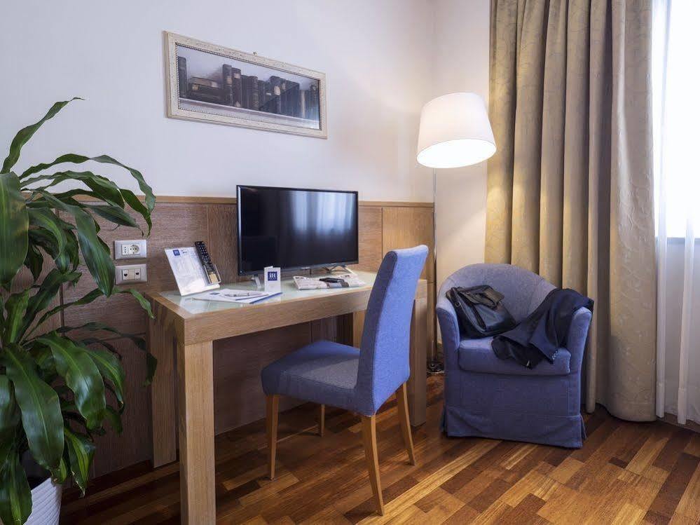 Hotel Firenze Caorle Dış mekan fotoğraf